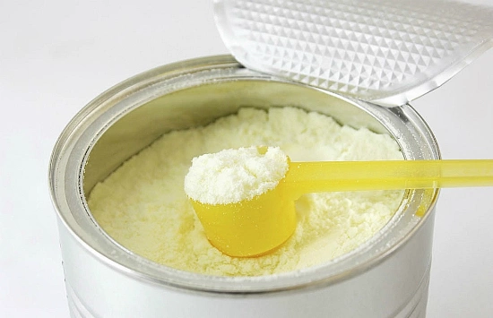 Cách dùng sữa bột pha sẵn cho trẻ dưới 1 tuổi an toàn và hiệu quả 1 Cách dùng sữa bột pha sẵn cho trẻ dưới 1 tuổi an toàn và hiệu quả