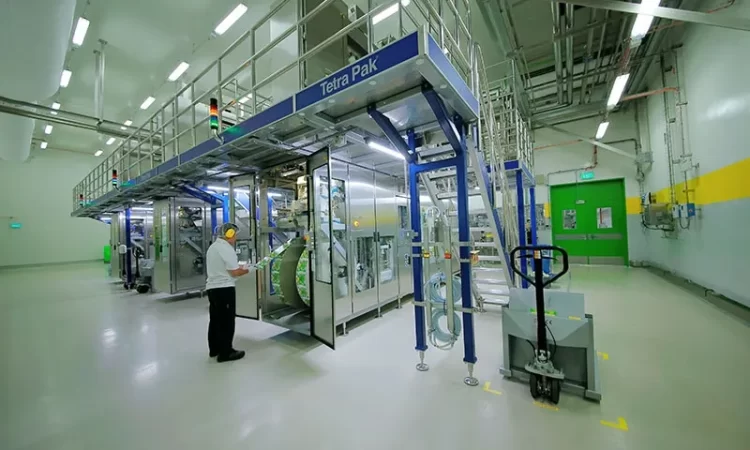 Công nghệ bao bì giúp sữa Nestlé được bảo vệ chất lượng từ bên trong 2 Giải pháp bảo vệ đa tầng từ tiêu chuẩn sản xuất Nestlé toàn cầu